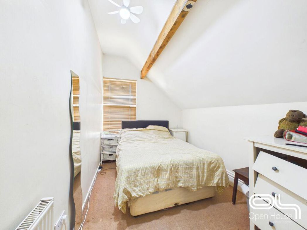 Property image 4 of 9