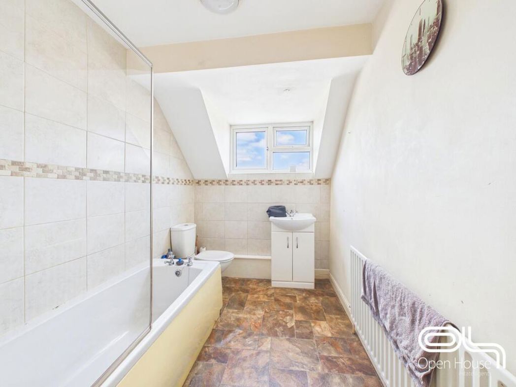 Property image 9 of 9