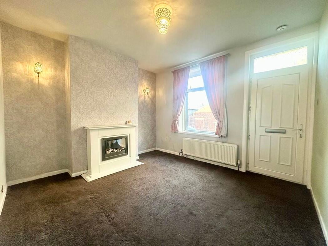 Property image 2 of 26