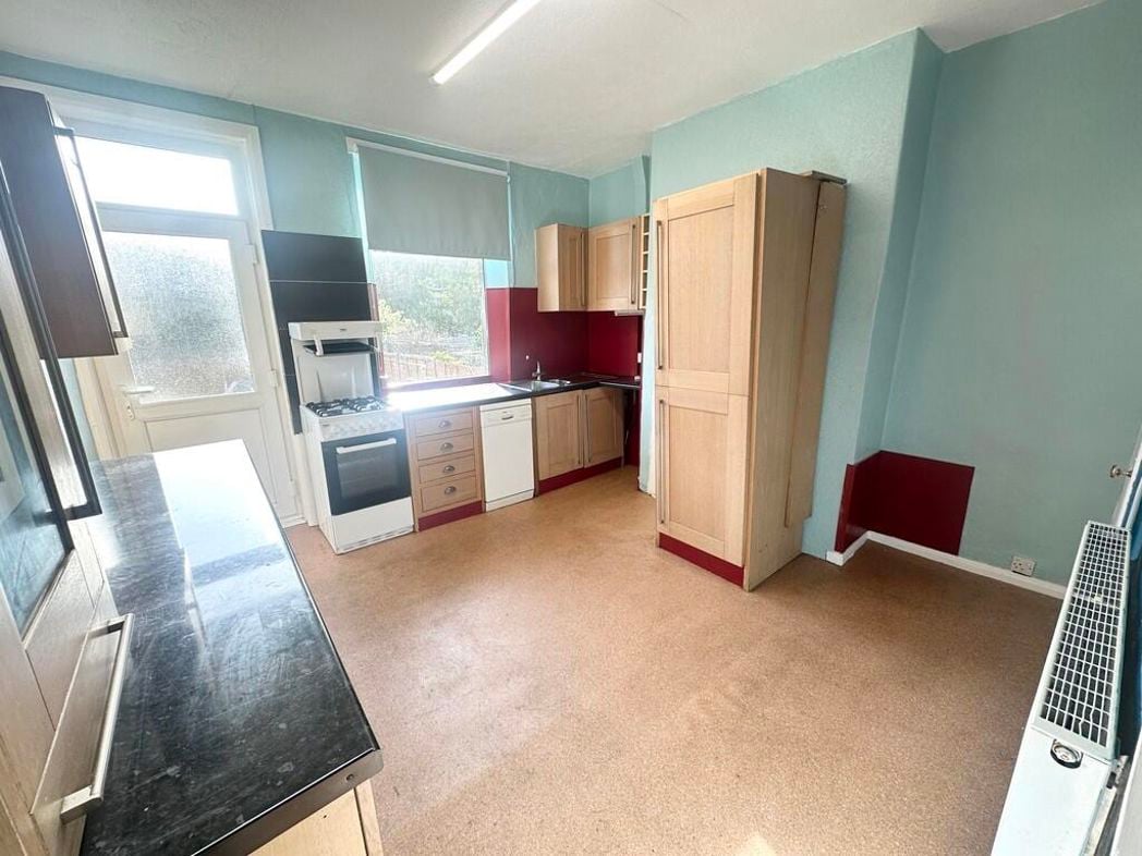 Property image 3 of 26