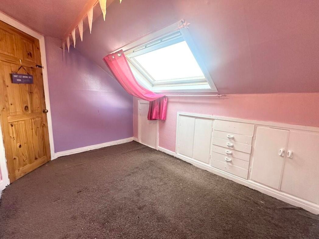 Property image 17 of 26