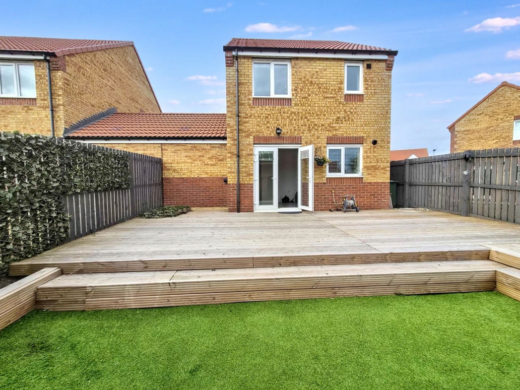 Property image 17 of 21