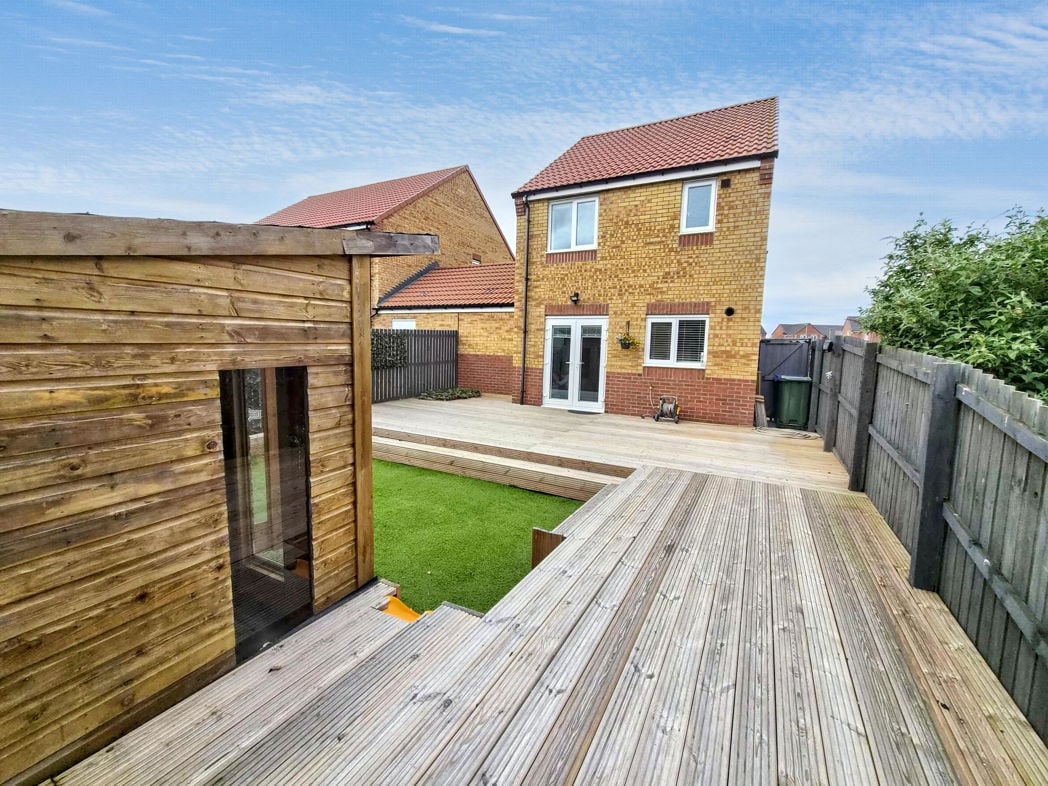 Property image 21 of 21