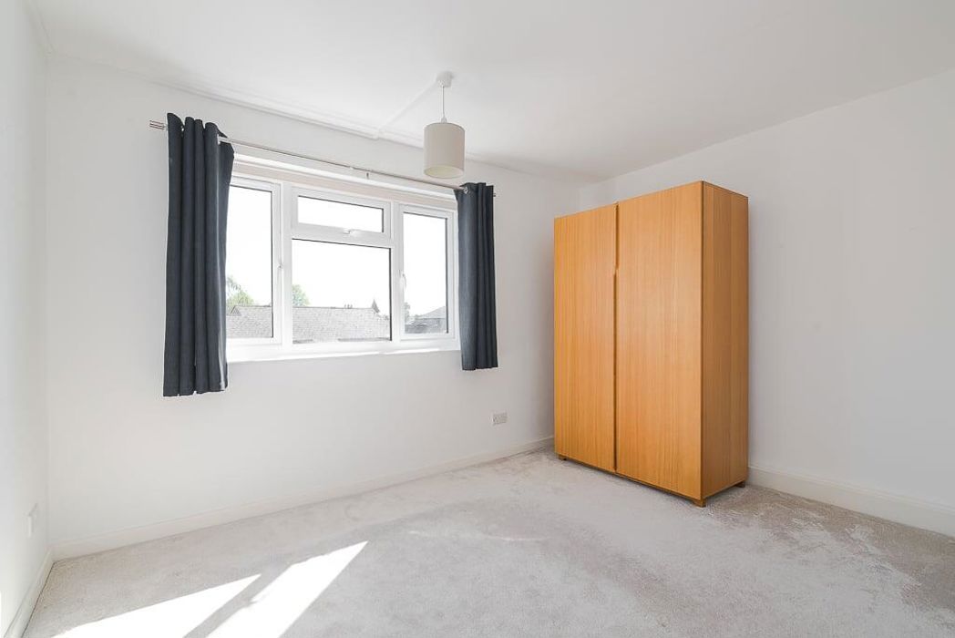 Property image 3 of 8