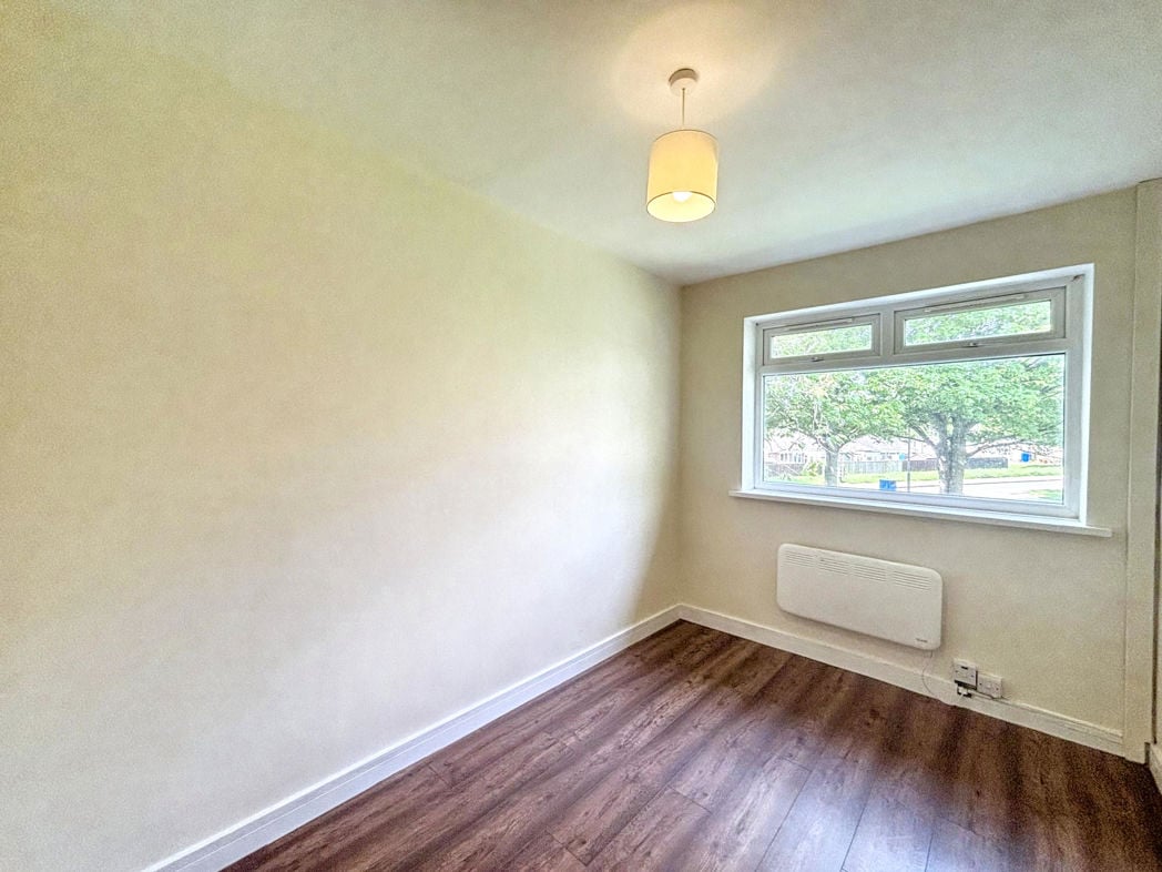 Property image 7 of 11