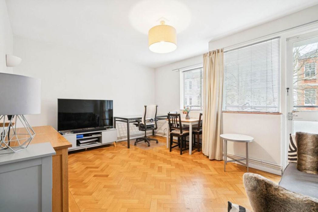 Property image 1 of 8
