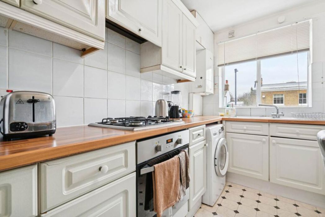 Property image 8 of 8