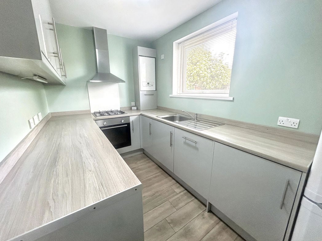 Property image 2 of 8