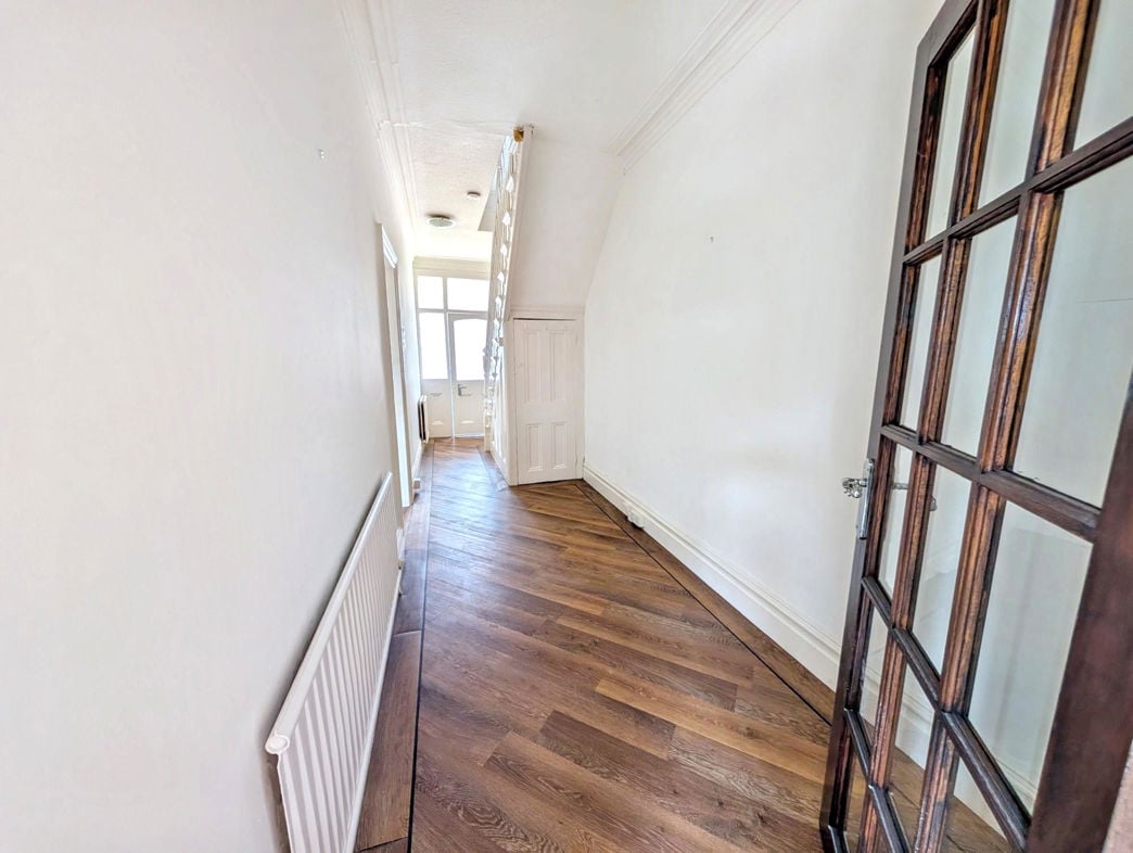 Property image 2 of 14