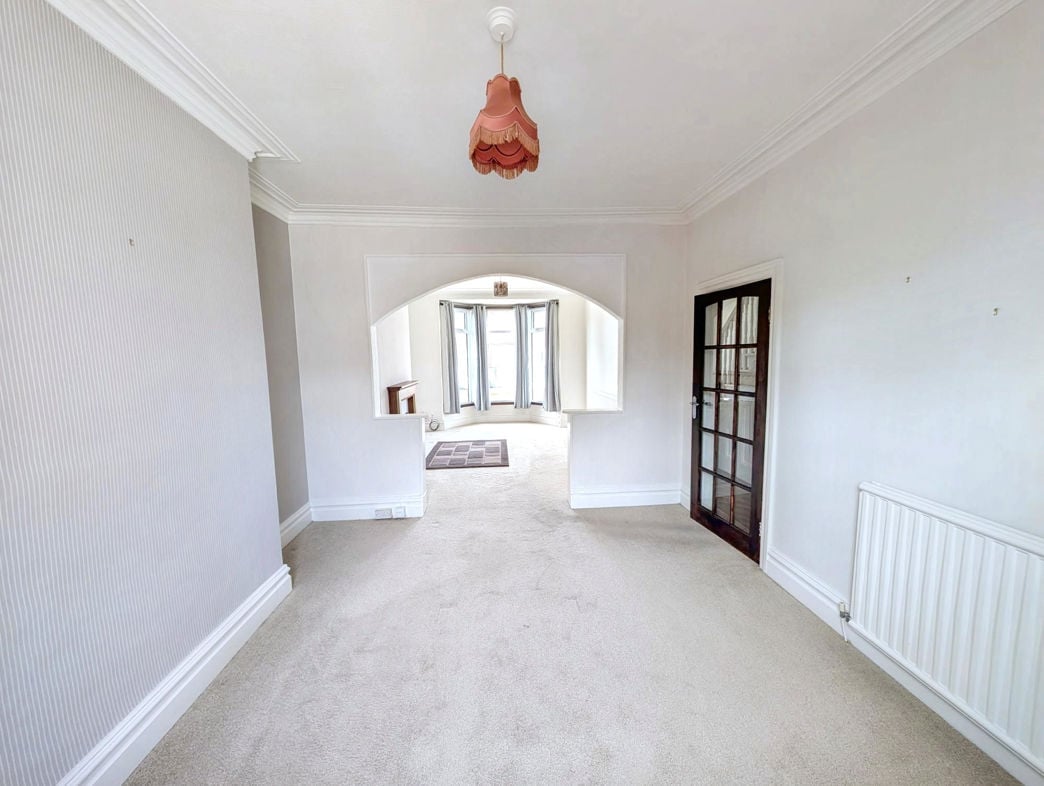 Property image 6 of 14