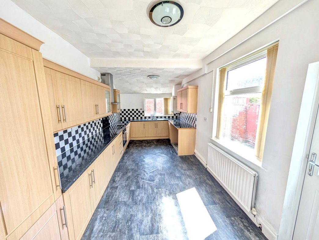 Property image 7 of 14