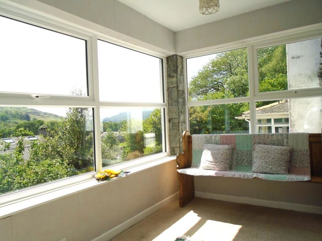 Property image 12 of 16
