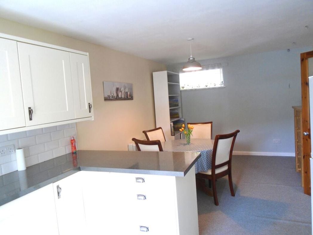 Property image 8 of 16