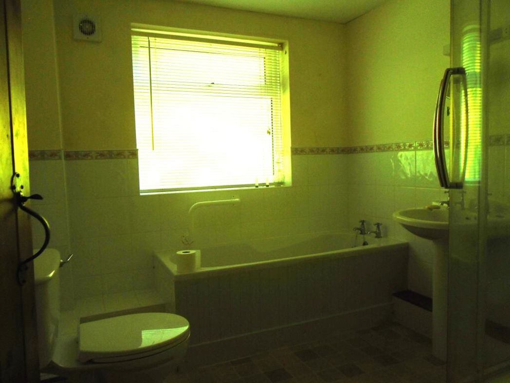 Property image 5 of 13