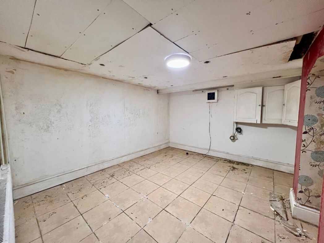 Property image 14 of 15