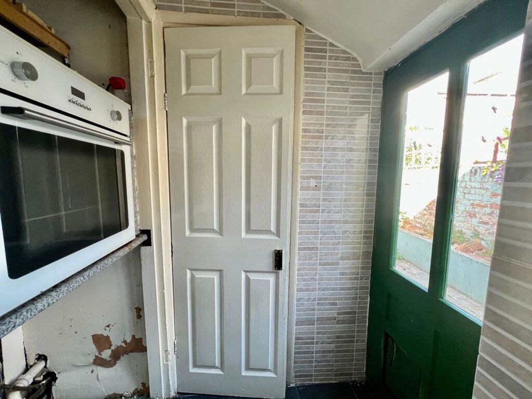 Property image 5 of 15
