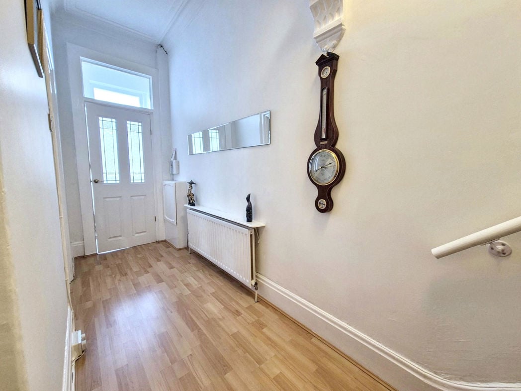 Property image 6 of 27