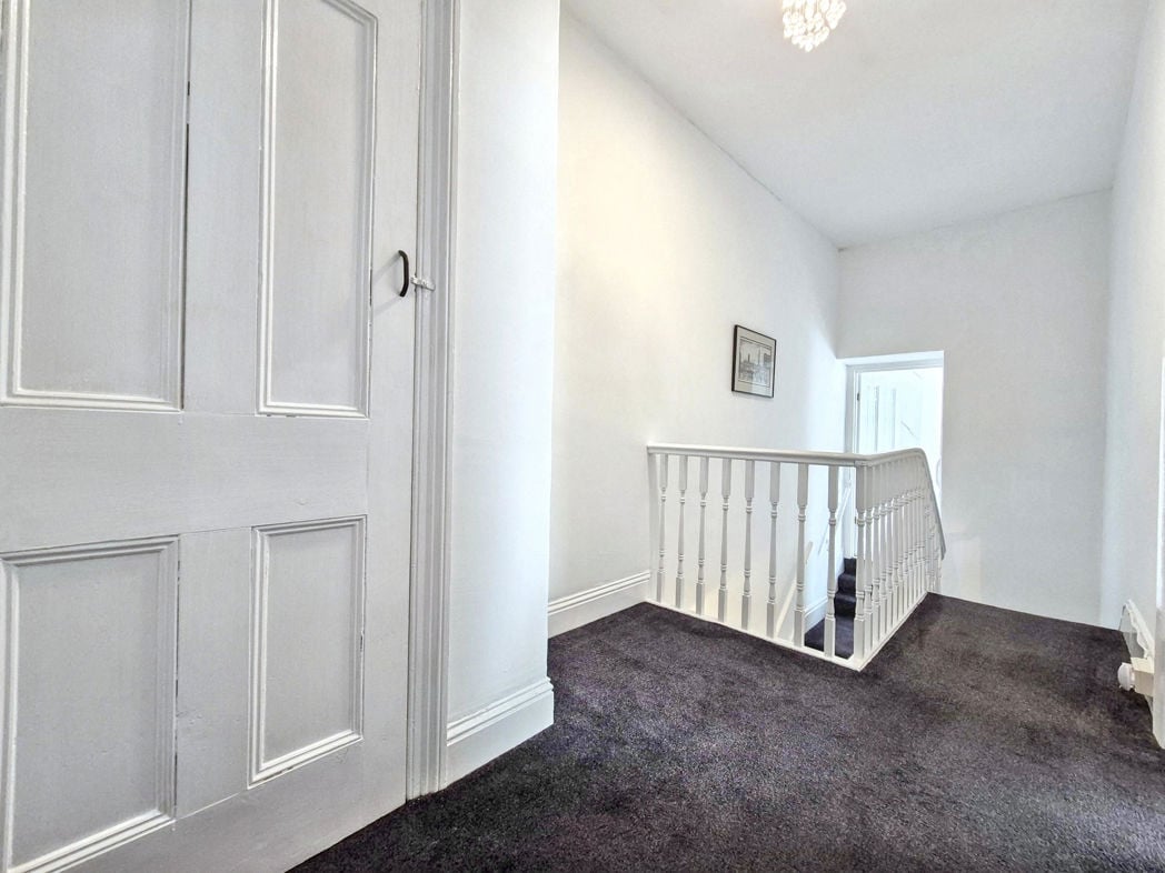 Property image 17 of 27