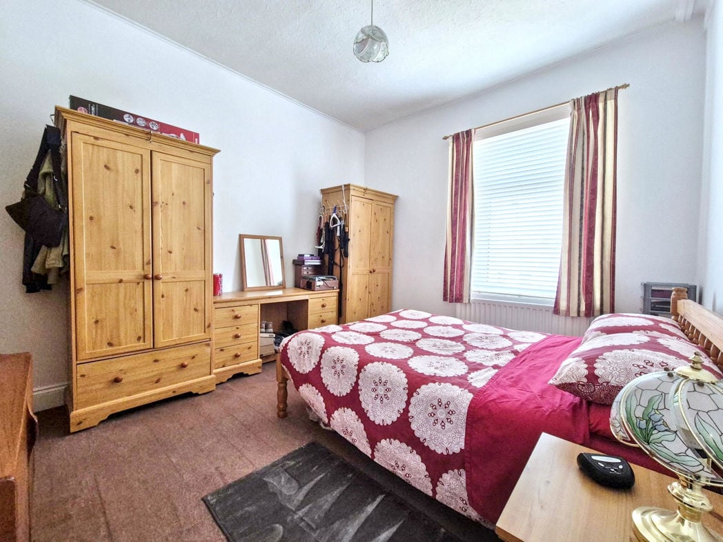 Property image 21 of 27