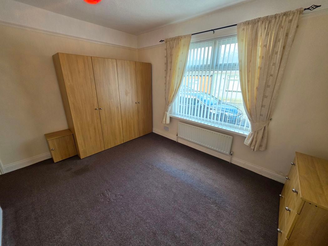Property image 8 of 15