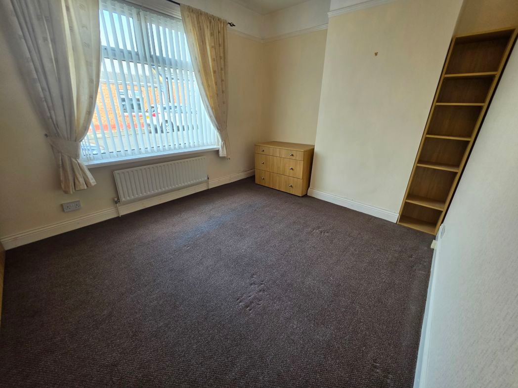 Property image 9 of 15