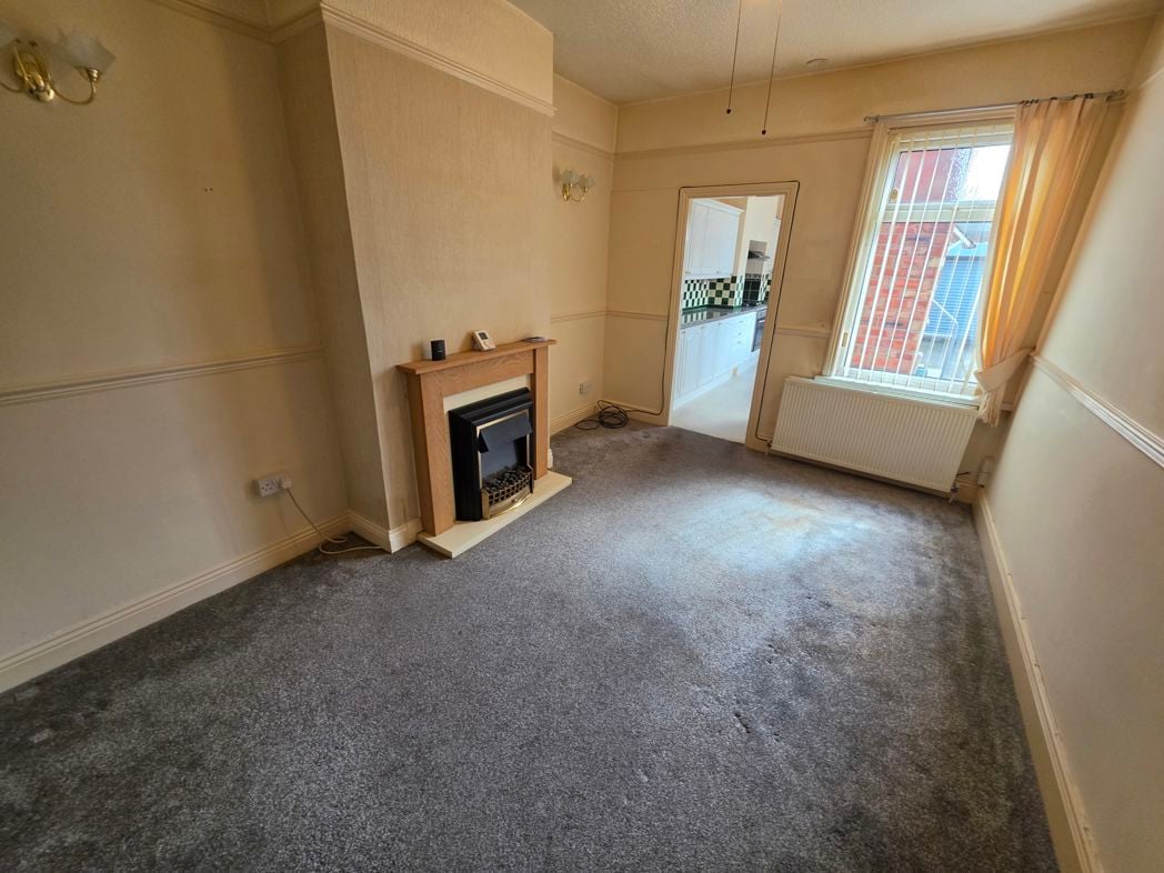 Property image 2 of 15