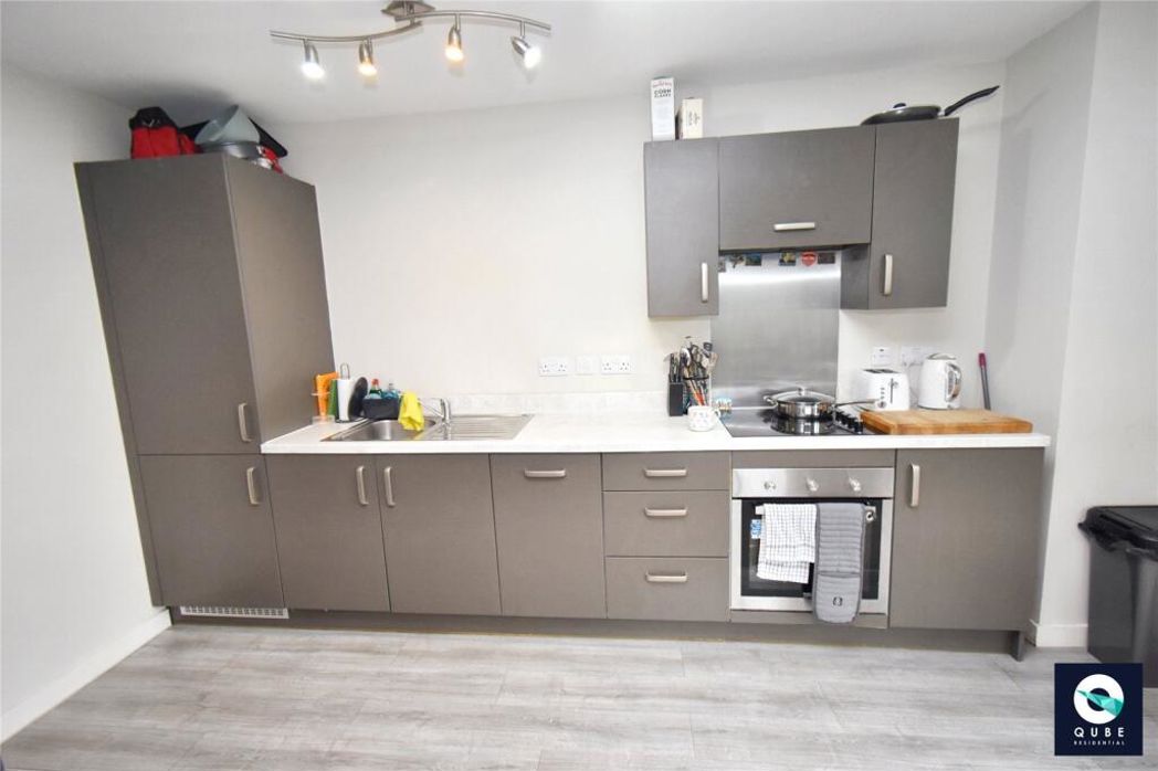 Property image 3 of 12