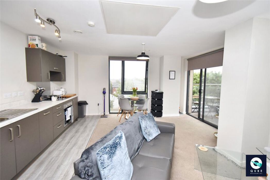 Property image 11 of 12
