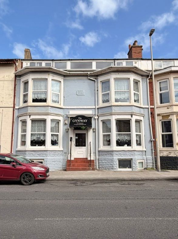 Property image 1 of 35