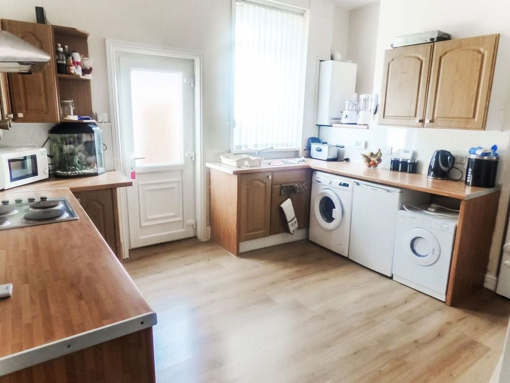 Property image 5 of 7