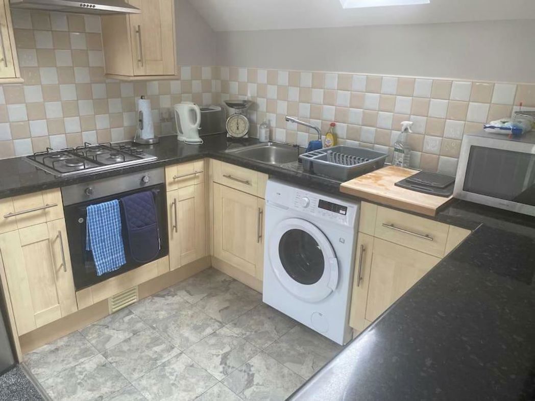 Property image 3 of 6