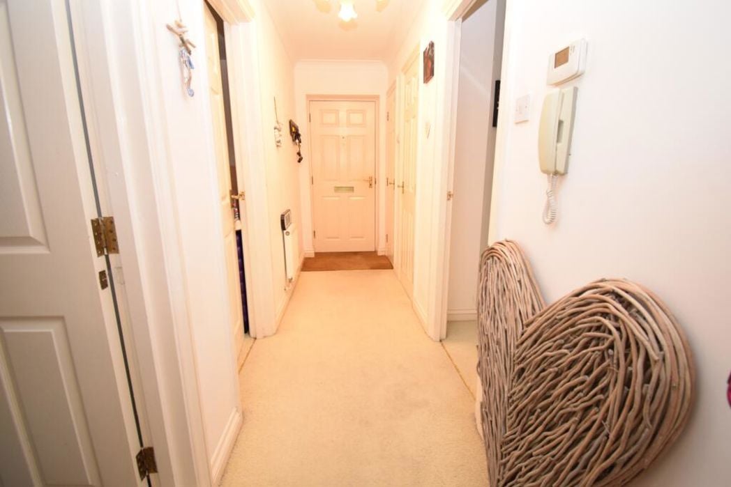 Property image 5 of 6