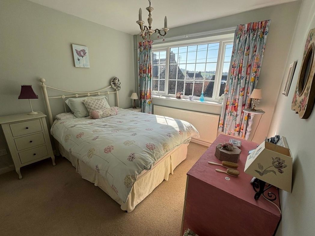 Property image 7 of 11