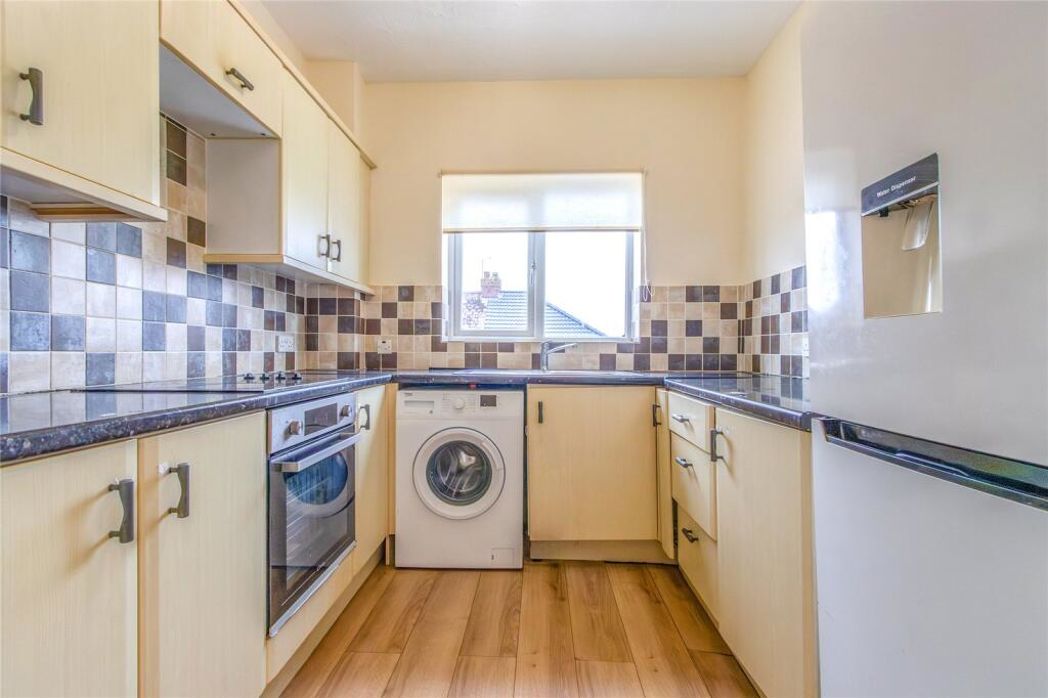 Property image 2 of 10