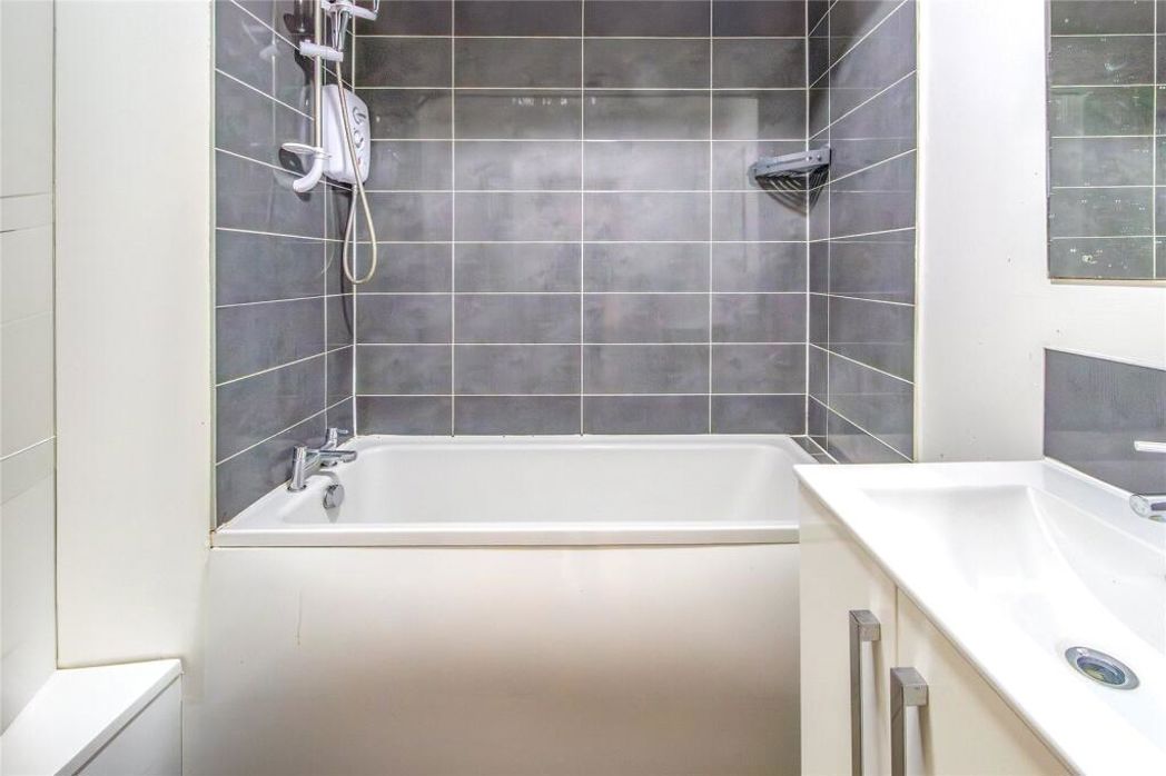 Property image 10 of 10