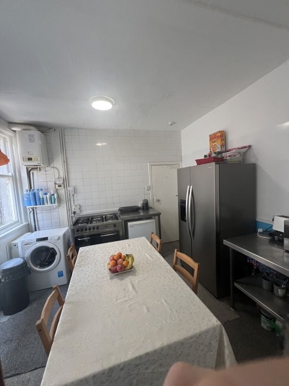 Property image 7 of 33