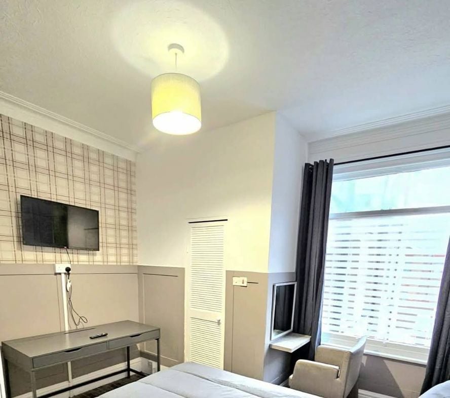 Property image 21 of 33