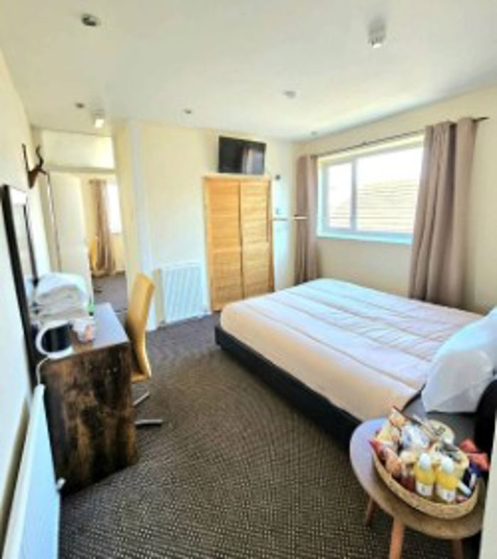 Property image 27 of 33