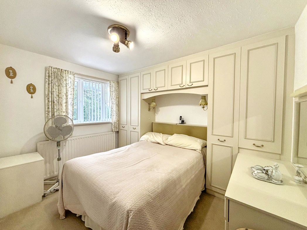 Property image 18 of 21
