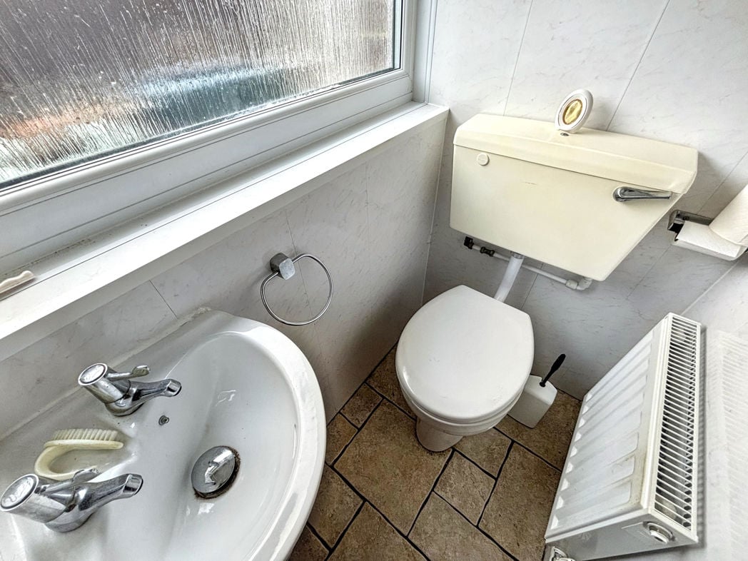 Property image 12 of 21