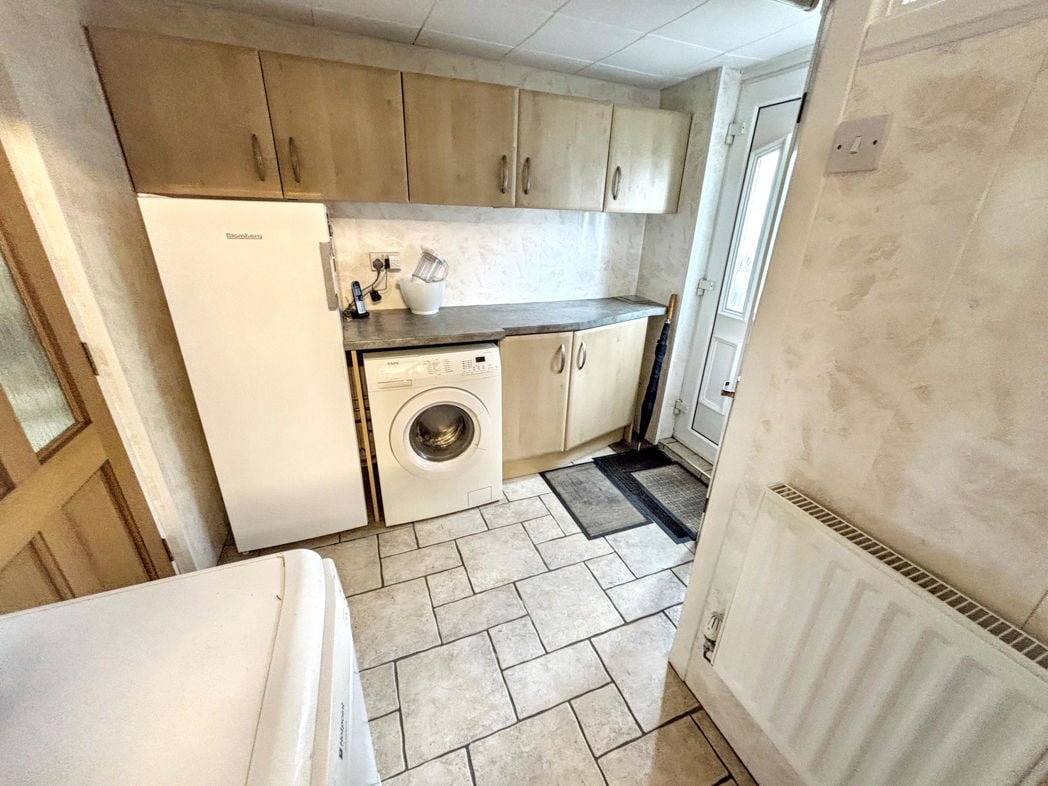 Property image 13 of 21