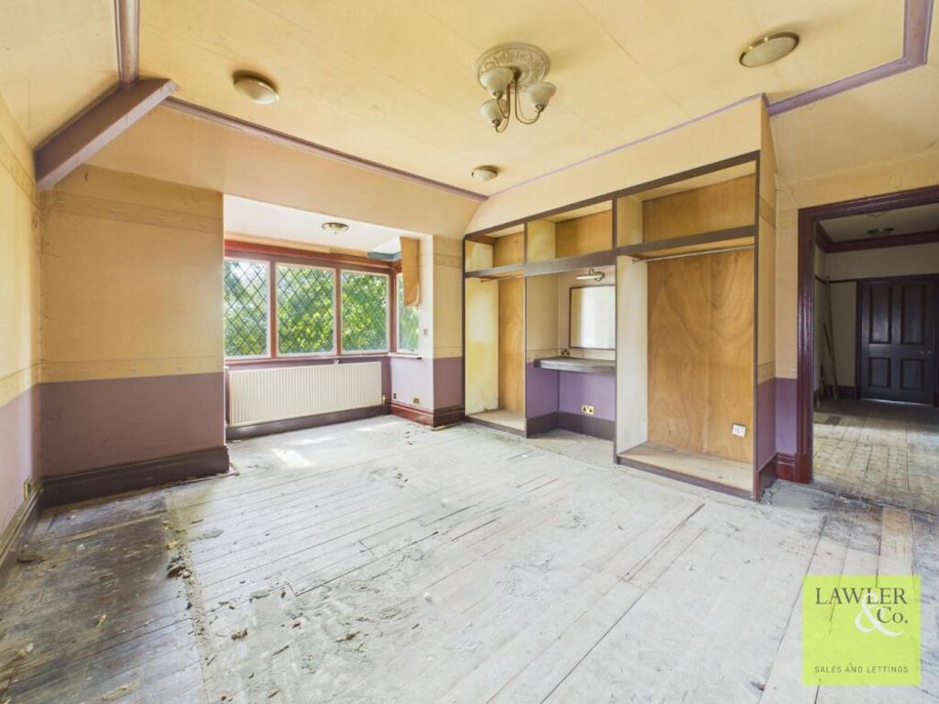 Property image 13 of 21