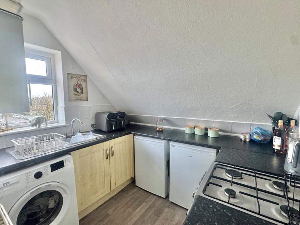 Property image 3 of 10