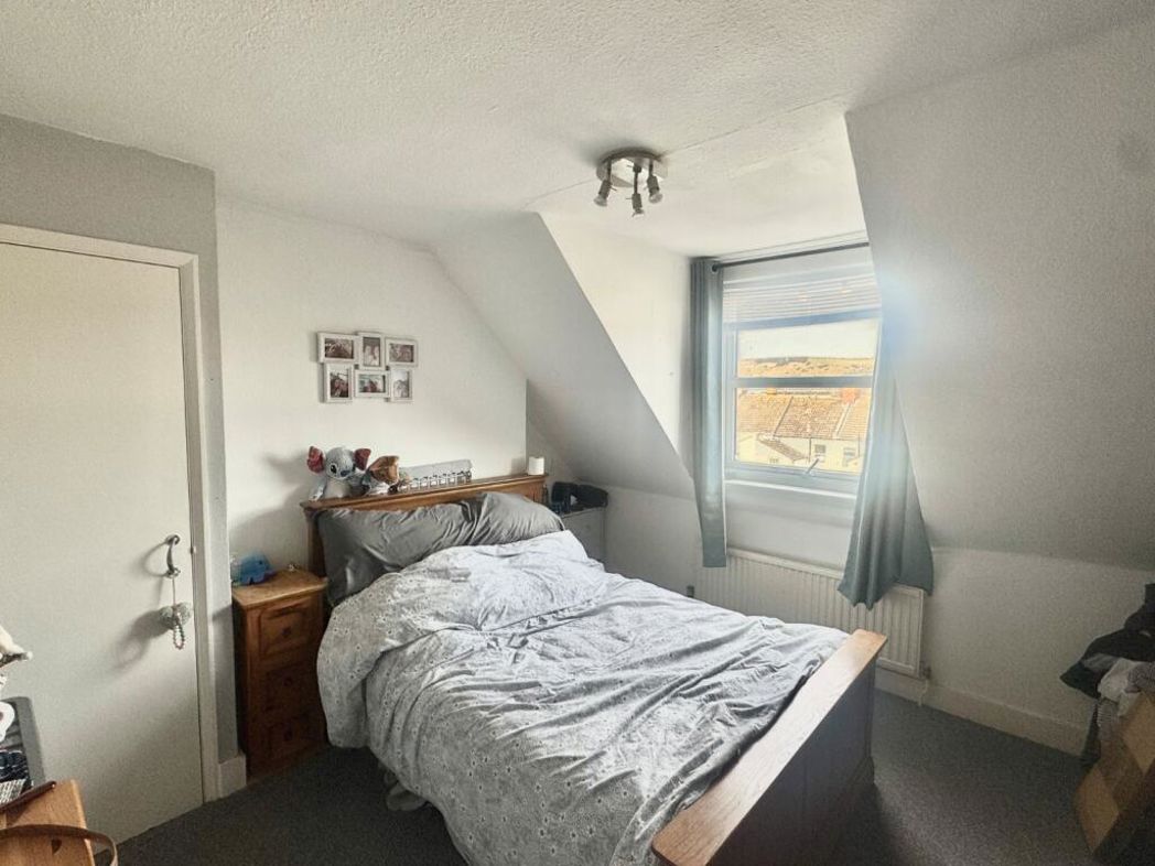 Property image 6 of 10