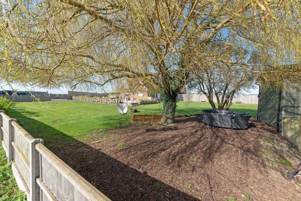 Property image 26 of 45