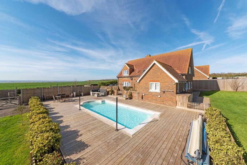 Property image 28 of 45