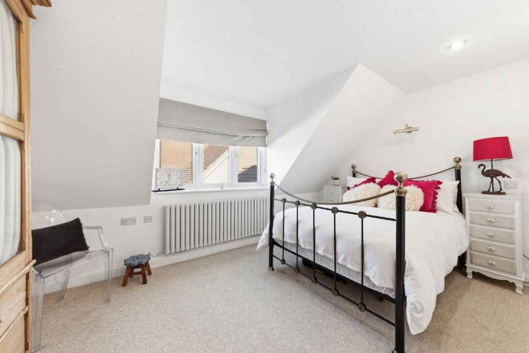 Property image 30 of 45