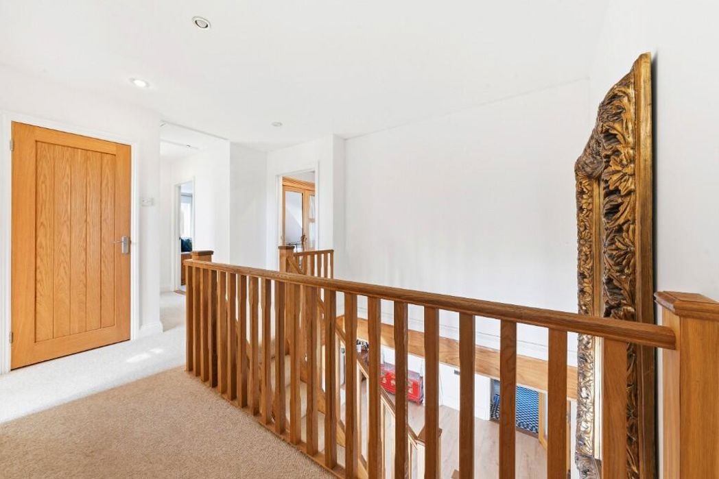 Property image 39 of 45