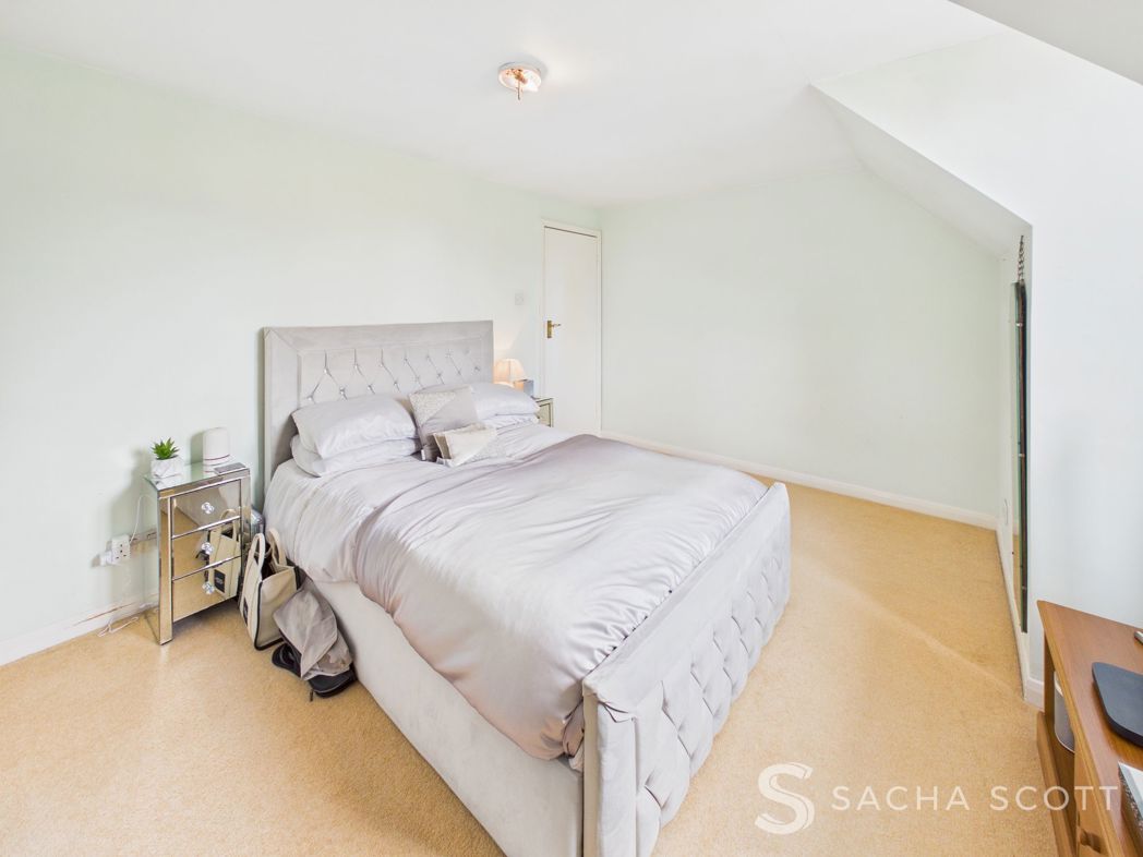 Property image 17 of 68