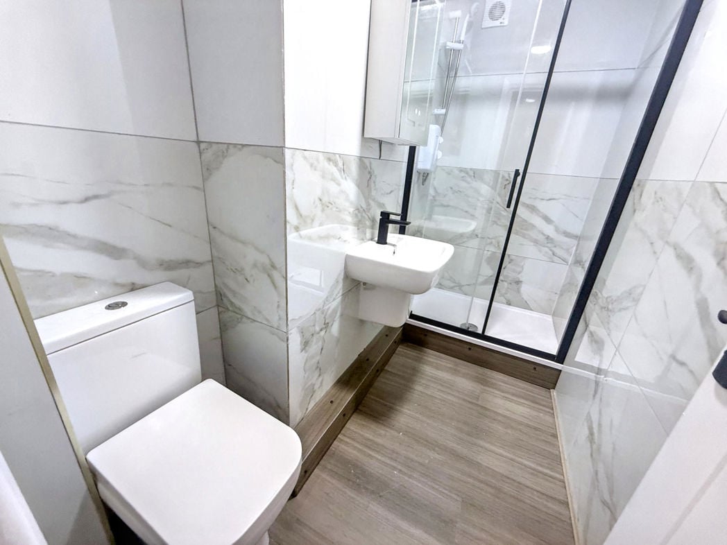 Property image 8 of 8